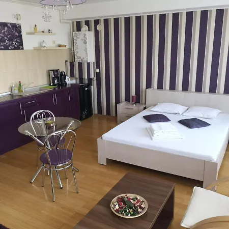Purple Studio Apartmán