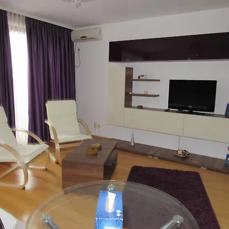 Purple Studio Mamaia